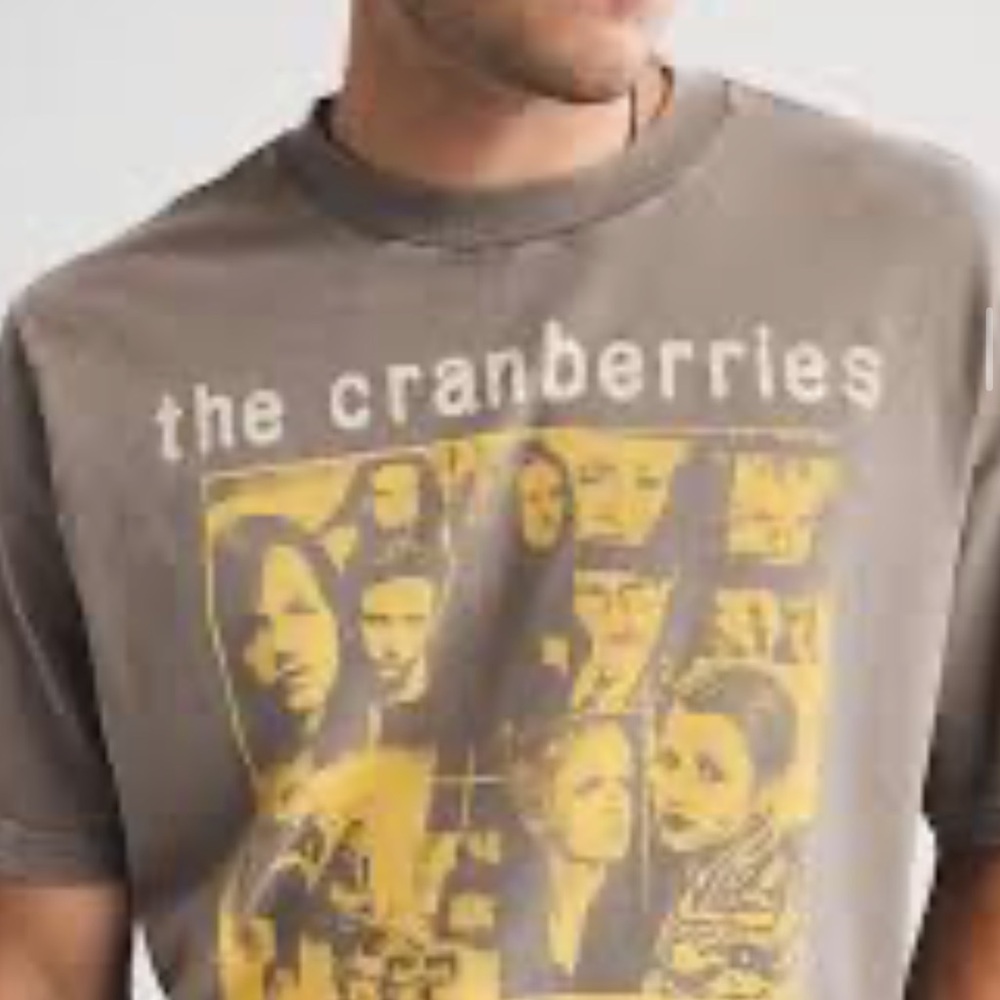 ISO the cranberries Abercrombie and fitch vintage graphic tee